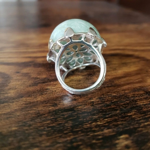 Jade Ring - Picture 4 of 7